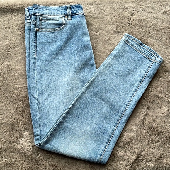 Parasuco Jeans - Women’s Tummy Control Mom Jeans - Picture 2 of 7